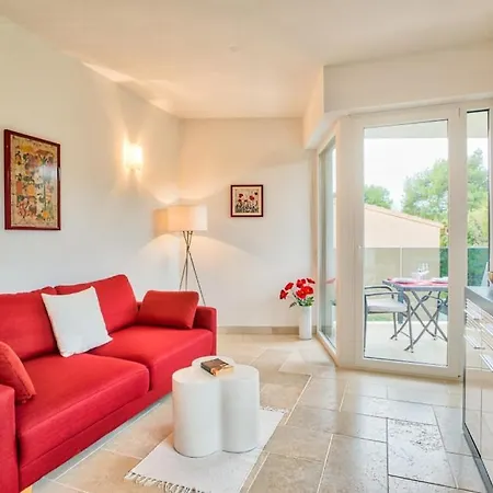 Modern Townhouse Borik *