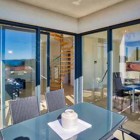Apartment Modern Townhouse Borik
