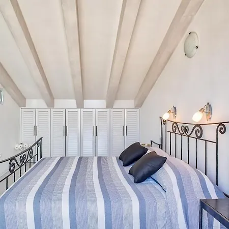 Apartment Modern Townhouse Borik *
