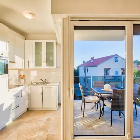 Modern Townhouse Borik Rovinj