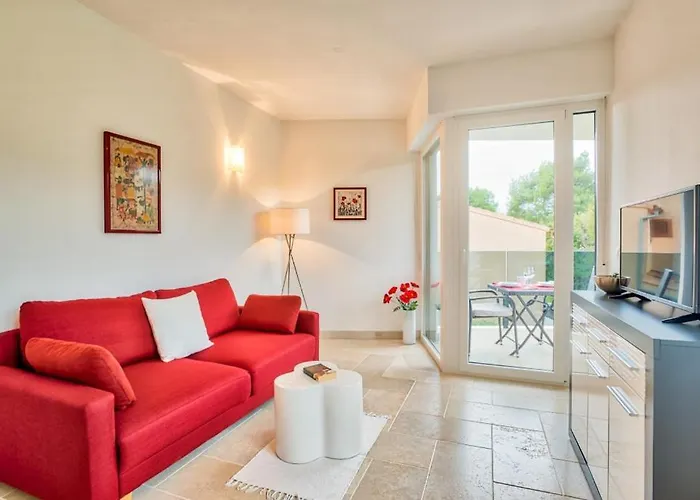 Modern Townhouse Borik *