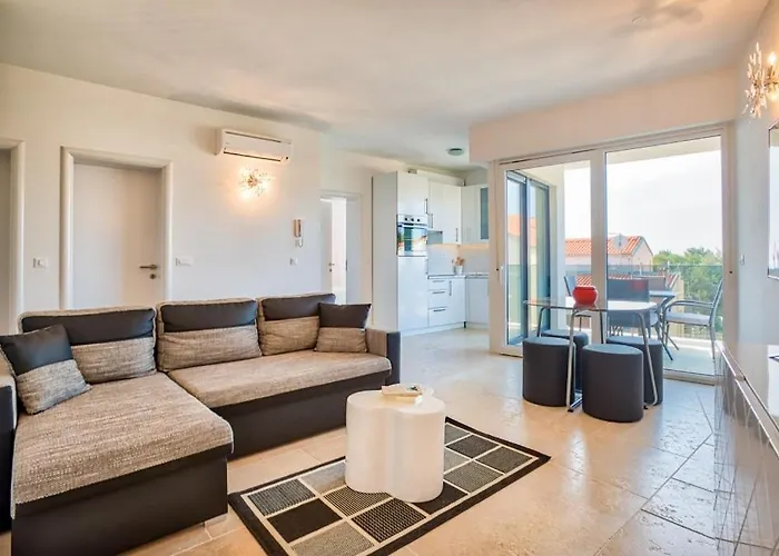 Modern Townhouse Borik *