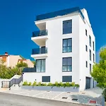 Apartmán Modern Townhouse Borik *